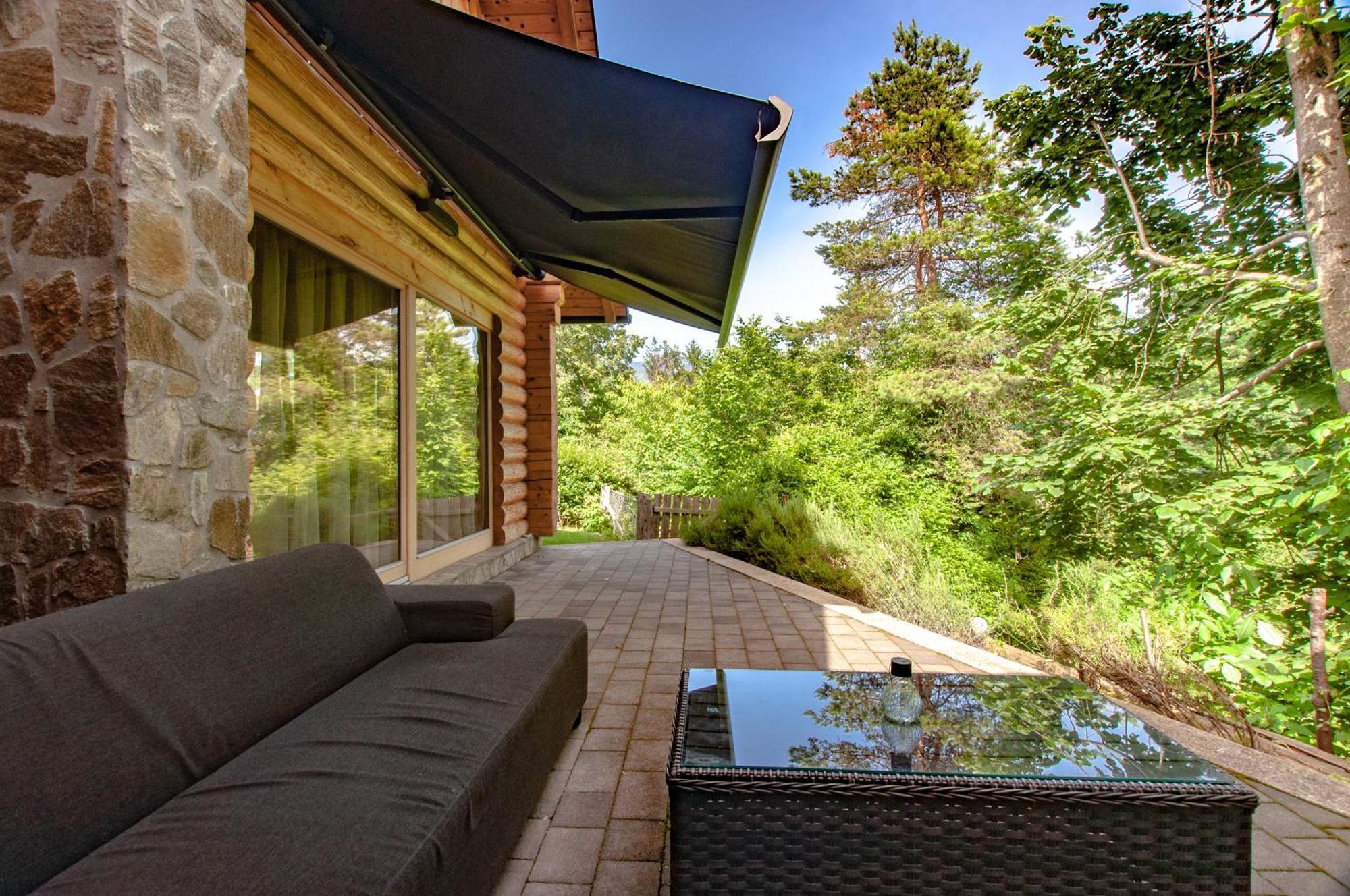 Log House Natura Radovljica Exterior foto